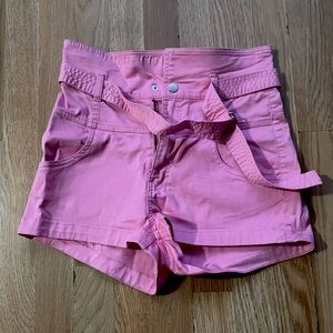 High waisted pink shorts with adjustable belt